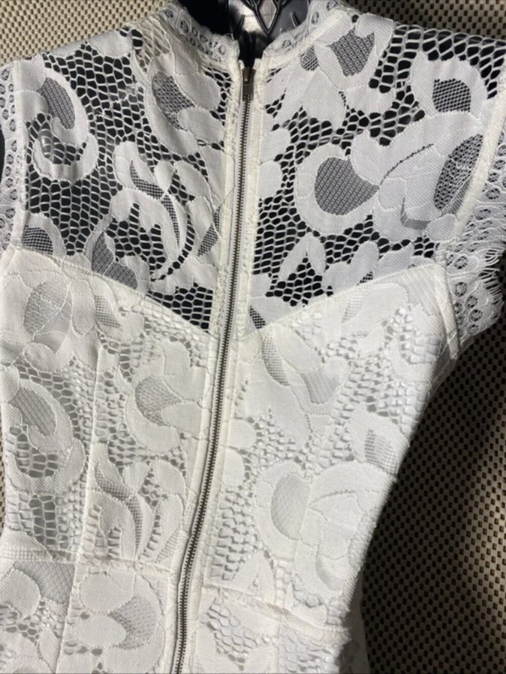 Designer Cocktail Mini Dress Summer Sleeveless Crochet Sans Souci White Slip - Picture 4 of 5